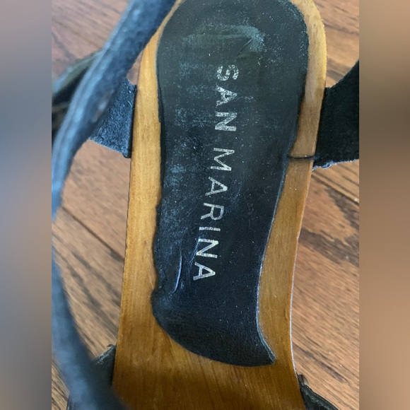 Solid Wood Base Leather Upper San Marina Black Patent Sz 38 Italy Heeled Sandals - Picture 6 of 11